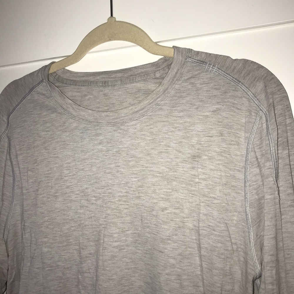 Lululemon Men’s Vintage (2013) grey long sleeve M